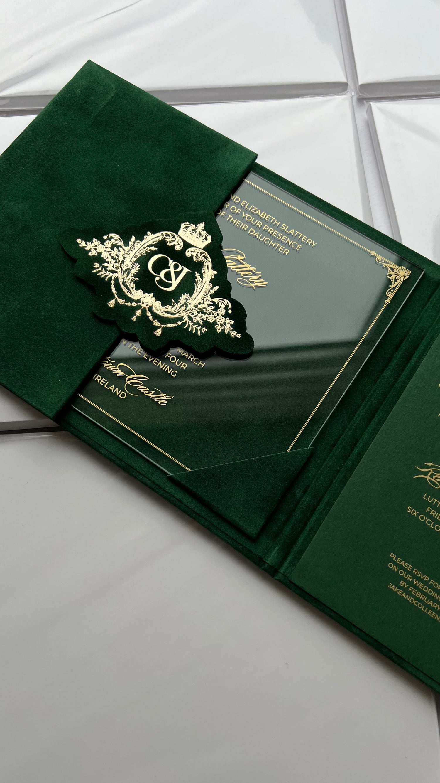 Booklet Velvet Invitation