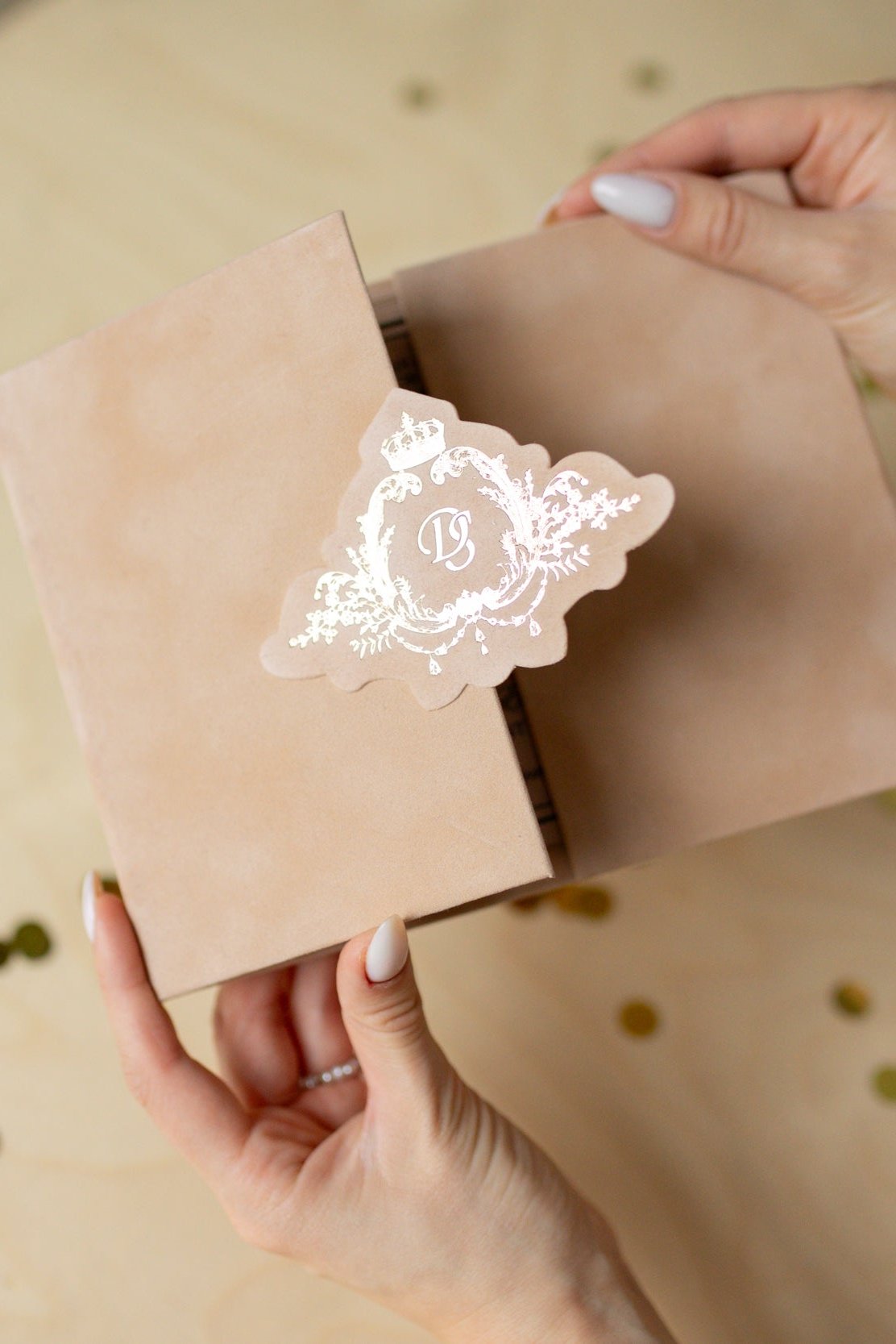 Beige Velvet Pocket Wedding Invitation Suite