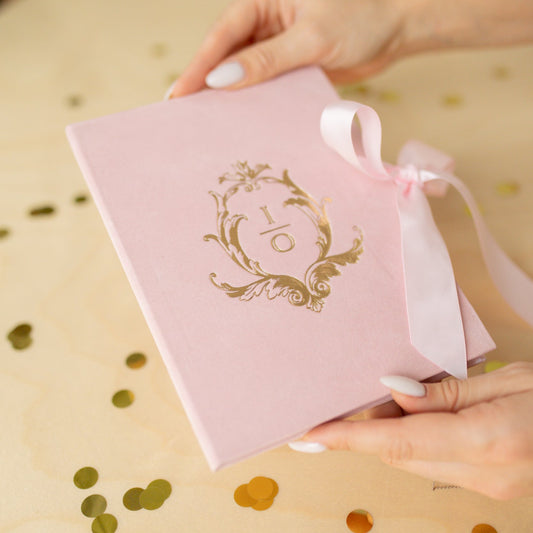 35 velvet Invitations