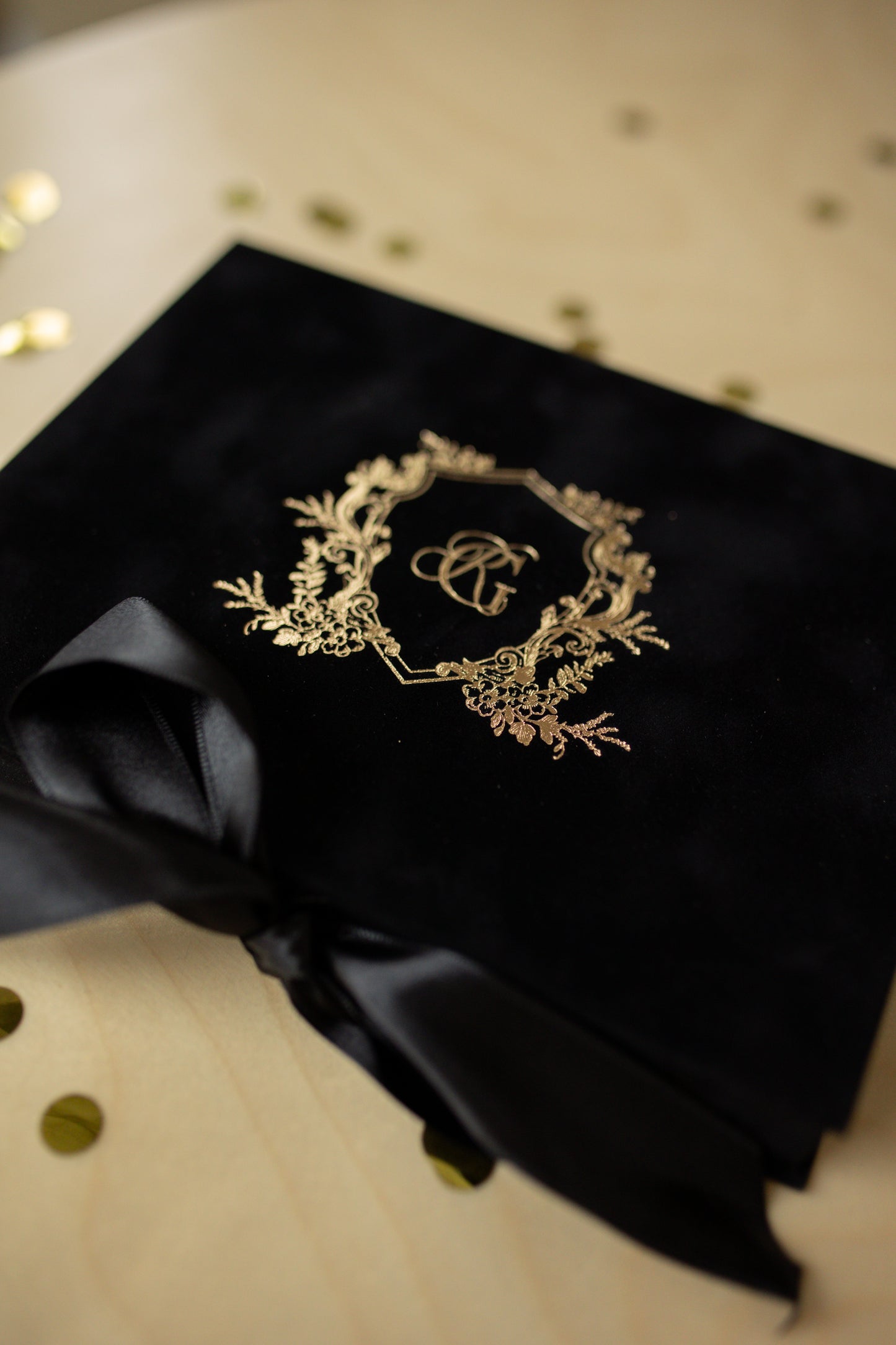 Creative Black Velvet Box